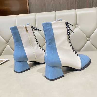 Moderne ženske čizme s vezicama i patentnim zatvaračem na peti