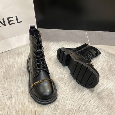 Moderne ženske čizme od eko kože sa metalnim lancem i patentnim zatvaračem