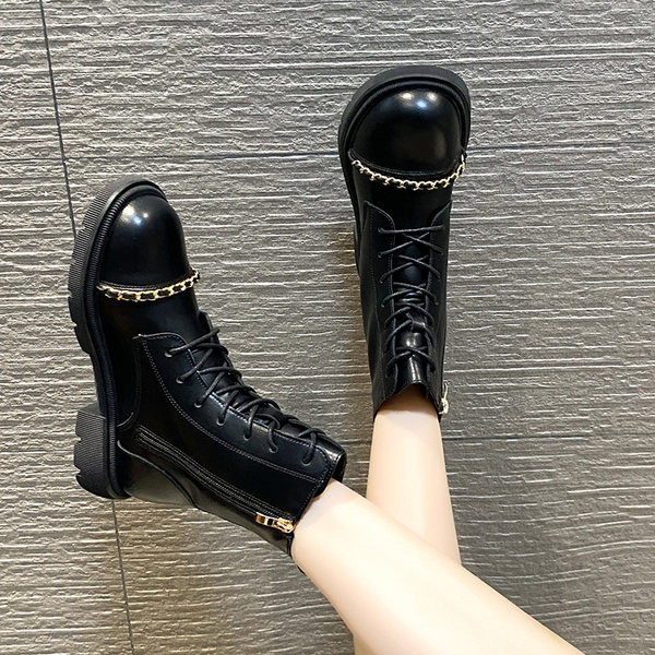 Moderne ženske čizme od eko kože sa metalnim lancem i patentnim zatvaračem