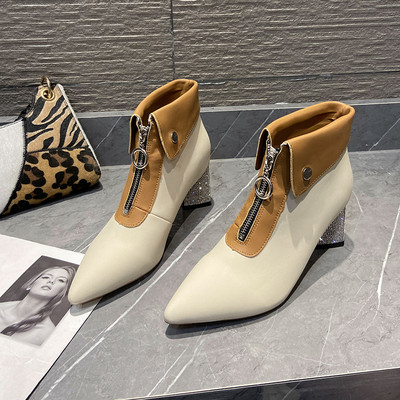 Elegantne ženske čizme od eko kože sa patentnim zatvaračem i kamenčićima