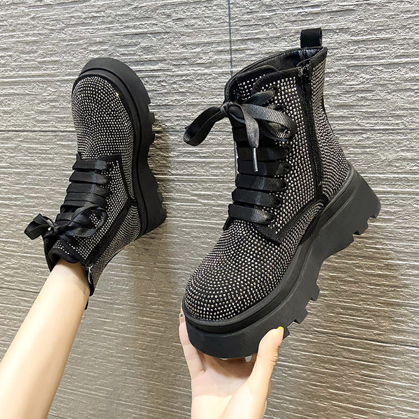 Modern csizma öko velúrból, díszkövekkel