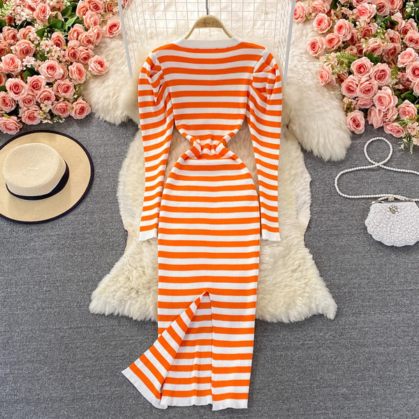 Naiste pikk velvetist kleit spits kaelusega