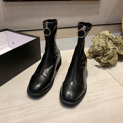 Női alkalmi csizma alacsony szögletes sarokkal - eko bőr