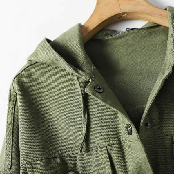 Lühike nööpide ja kapuutsiga kevad-sügisjope