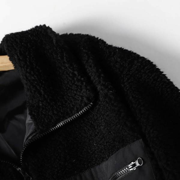 Napi kabát cipzárral és zsebbel