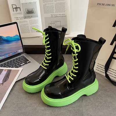 Ženske lakirane čizme s vezicama i patentnim zatvaračem