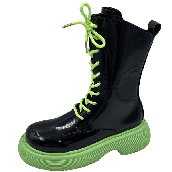 Ženske lakirane čizme s vezicama i patentnim zatvaračem