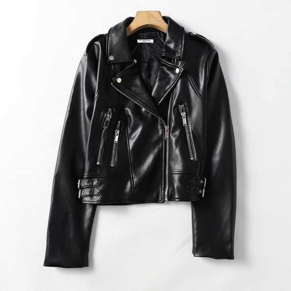 Modern női kabát cipzárral és csattal