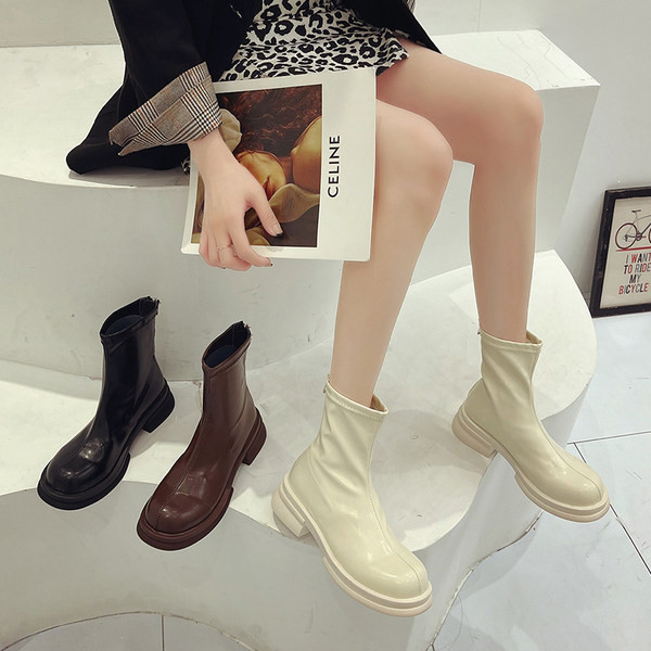 Alkalmi lekerekített műbőr csizma nőknek