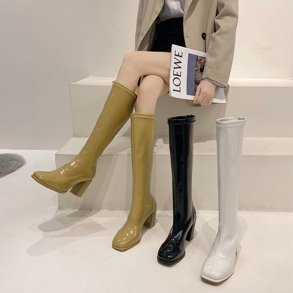 Kolmes värvitoonis kontsaga kunstnahast saapad