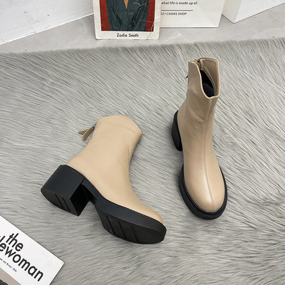 Kandilise kontsaga kunstnahast naiste saapad