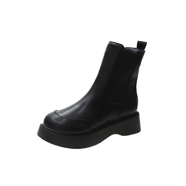 Ženske kožne čizme u bijeloj i crnoj boji sa ravnim đonom