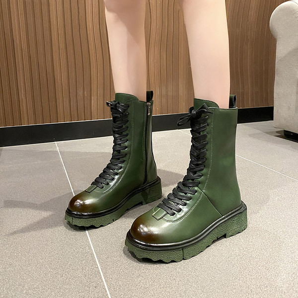 Öko-nahast paelte ja lukuga vabaaja saapad