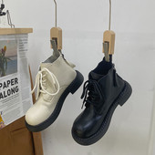 Ženske kožne cipele s vezicama i grubim potplatom