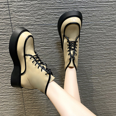 Öko-nahast vabaaja saapad paelte ja lameda tallaga