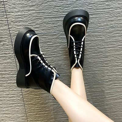 Öko-nahast vabaaja saapad paelte ja lameda tallaga