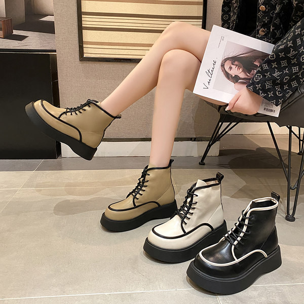 Öko-nahast vabaaja saapad paelte ja lameda tallaga