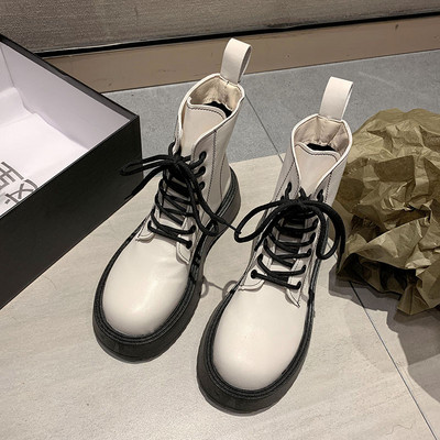 Naiste vabaaja saapad ökonahast paeltega - musta värvi