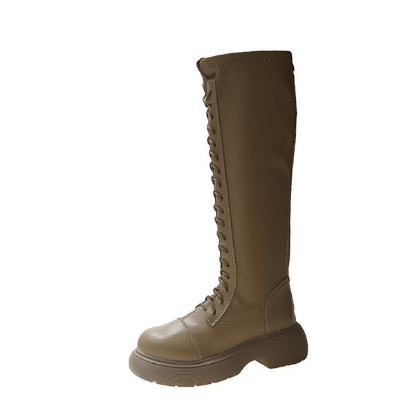 Nahast naiste paeltega saapad - kolme värvi