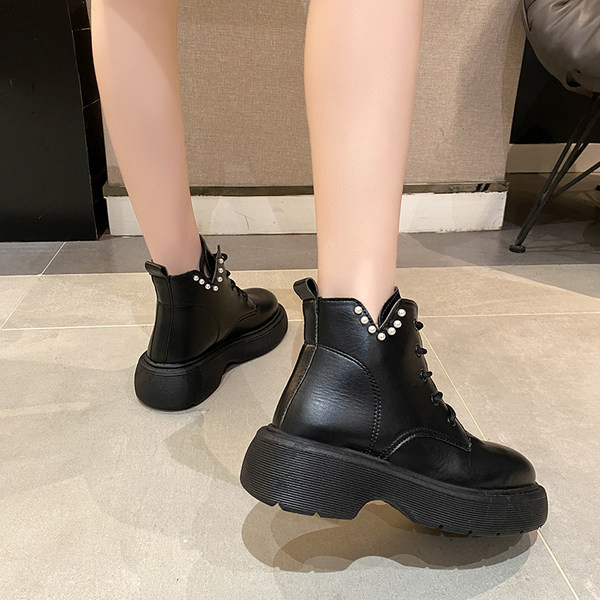 Ženske ležerne čizme sa biserima - dva modela