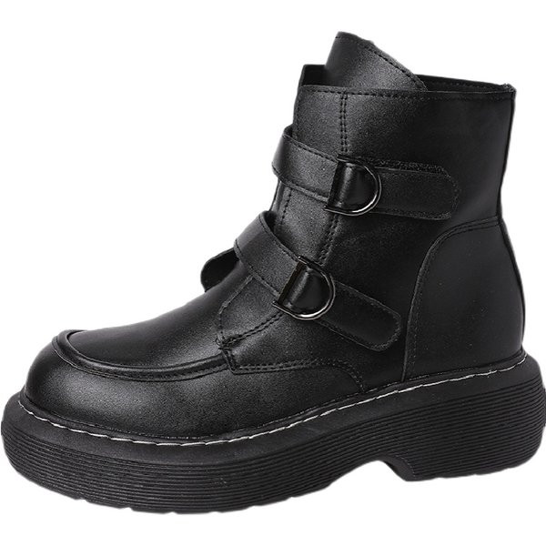 Lekerekített női csizma új modellje műbőr csattal