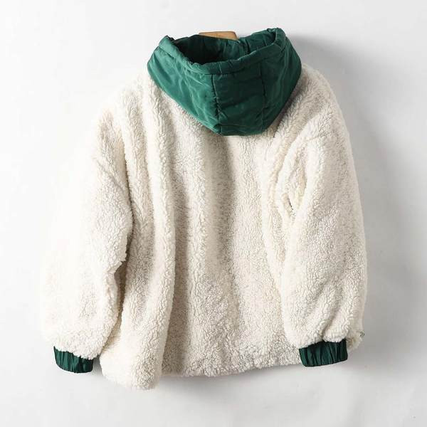 Napi kabát kapucnival