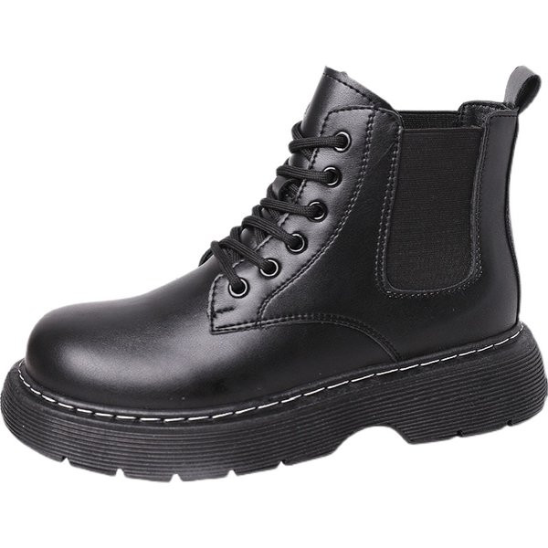 Alkalmi női csizma műbőrből, durva talppal