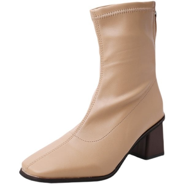 Modern női csizma magas, szögletes sarokkal, 7 cm