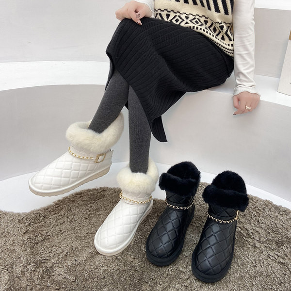 Metallist keti ja sooja voodriga naiste saapad