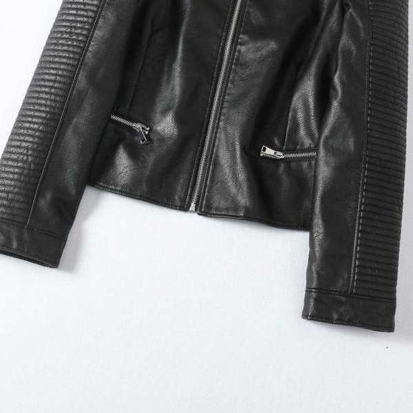 Geacă scurtă din imitație de piele, cu fermoare