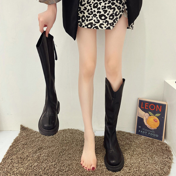 Alkalmi női csizma műbőrből három színben