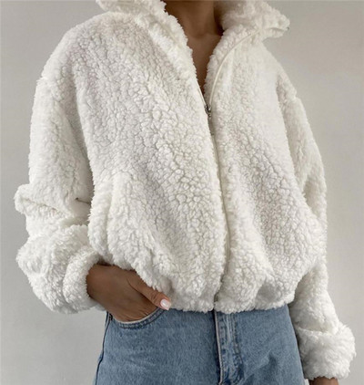 Ženska perna jakna sa patentnim zatvaračem u tri boje