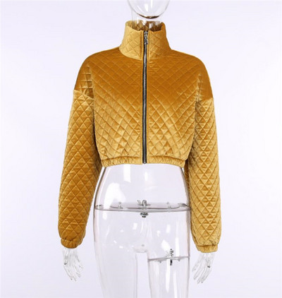 Női téli kabát magas gallérral és cipzárral