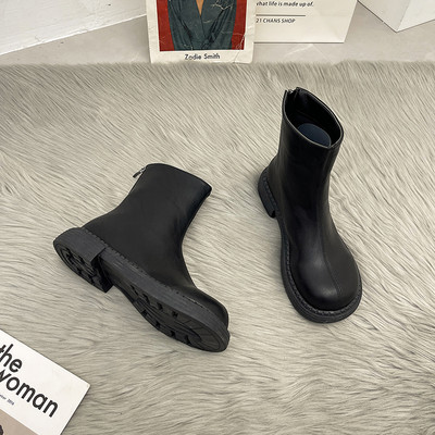 Naiste vabaaja saapad ökonahast - kaks mudelit