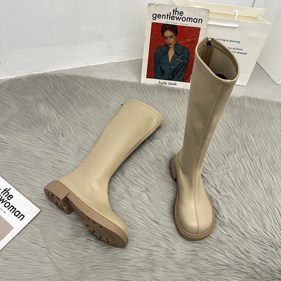 Naiste vabaaja saapad ökonahast - kaks mudelit