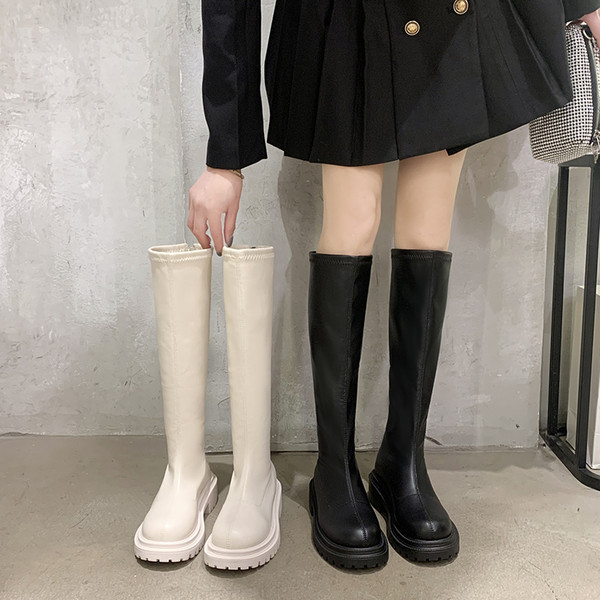 Cizme actuale din piele cu fermoar