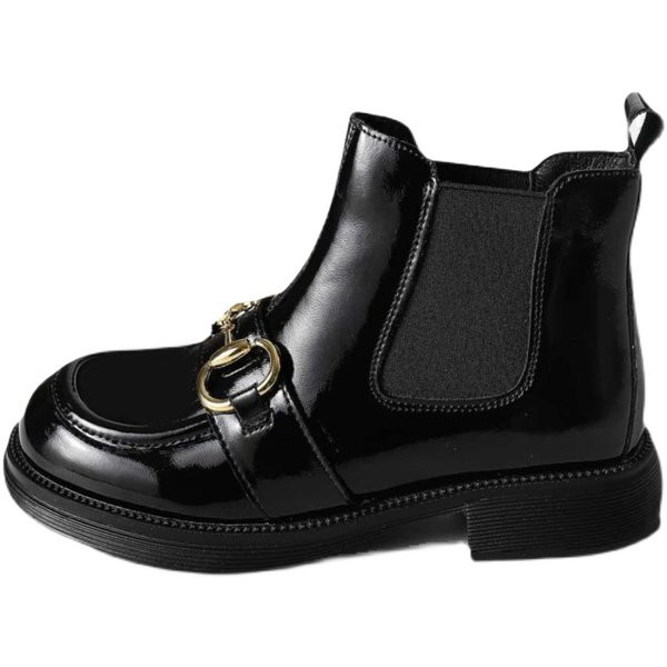 Moodsad naiste saapad pahkluu ja metallist kaunistusega