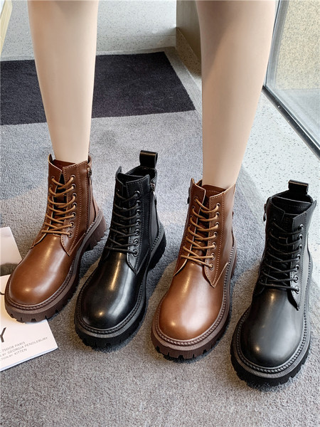 Ženske retro čizme od eko kože sa vezicama