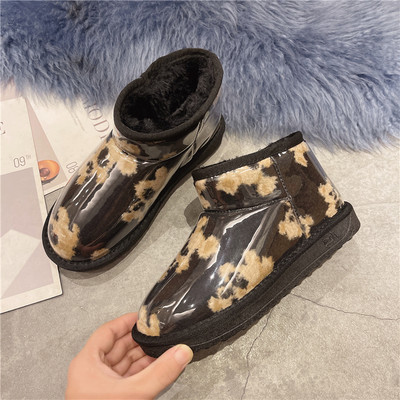 Női alkalmi csizma meleg béléssel - három színben