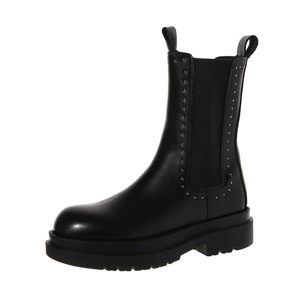 Női alkalmi csizma lekerekített modell fém elemekkel