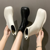 Naiste puhtad lukuga saapad