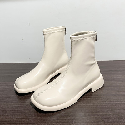 Naiste puhtad lukuga saapad