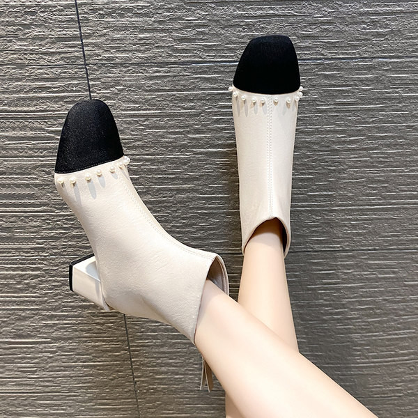 Elegantne ženske čizme zaobljeni model s biserima