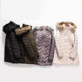 Hosszú őszi-téli kabát kapucnival