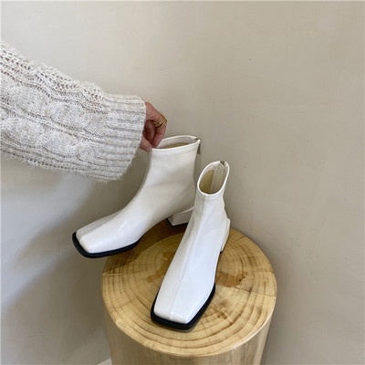 Ženske čizme od eko kože jednobojni model