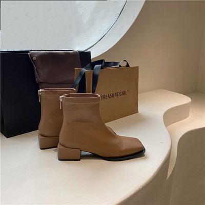 Ženske čizme od eko kože jednobojni model