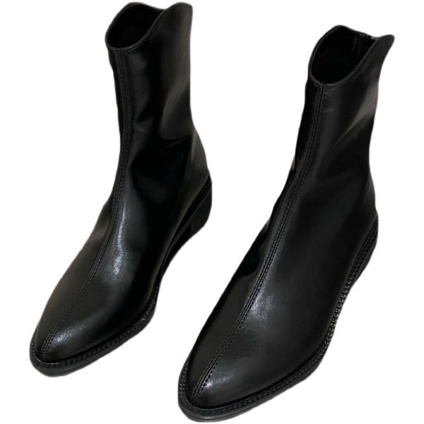 Női csizma hegyes tiszta modell