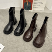 Novi model ženskih zaobljenih čizama od eko kože u crnoj i braon boji