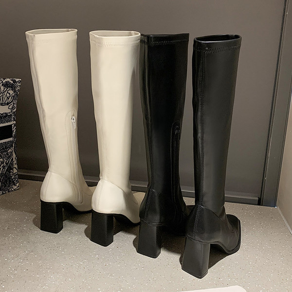 Ženske kožne čizme sa patentnim zatvaračem i petom u dvije boje