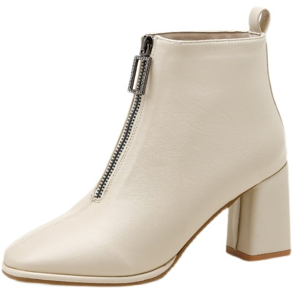 Női bőrcsizma cipzárral és vastag sarokkal - két színben